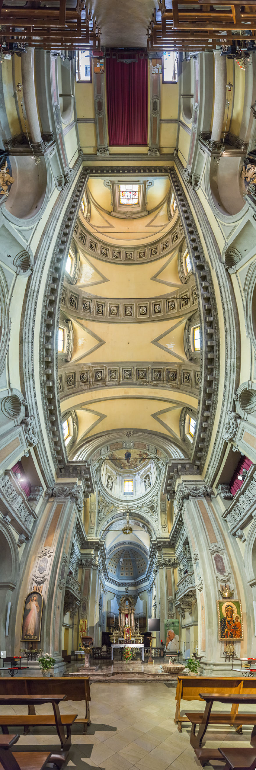 Vertical Churches: I Photograph Churches Around The World From The Perfect Perspective Vertical Churches: I Photograph Churches Around The World From The Perfect Perspective