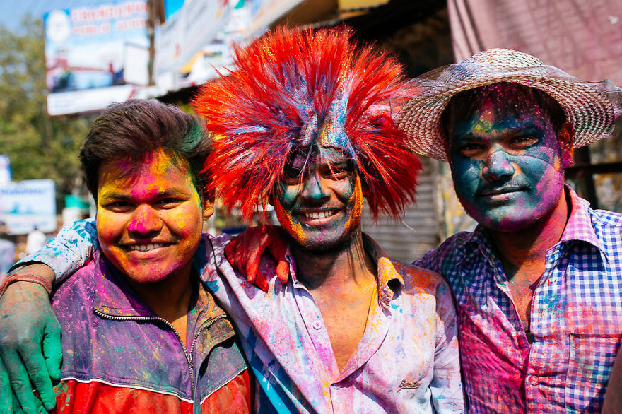 What It's Like To Celebrate Holi At The Craziest Place On Earth For It - Mathura, India What It's Like To Celebrate Holi At The Craziest Place On Earth For It - Mathura, India