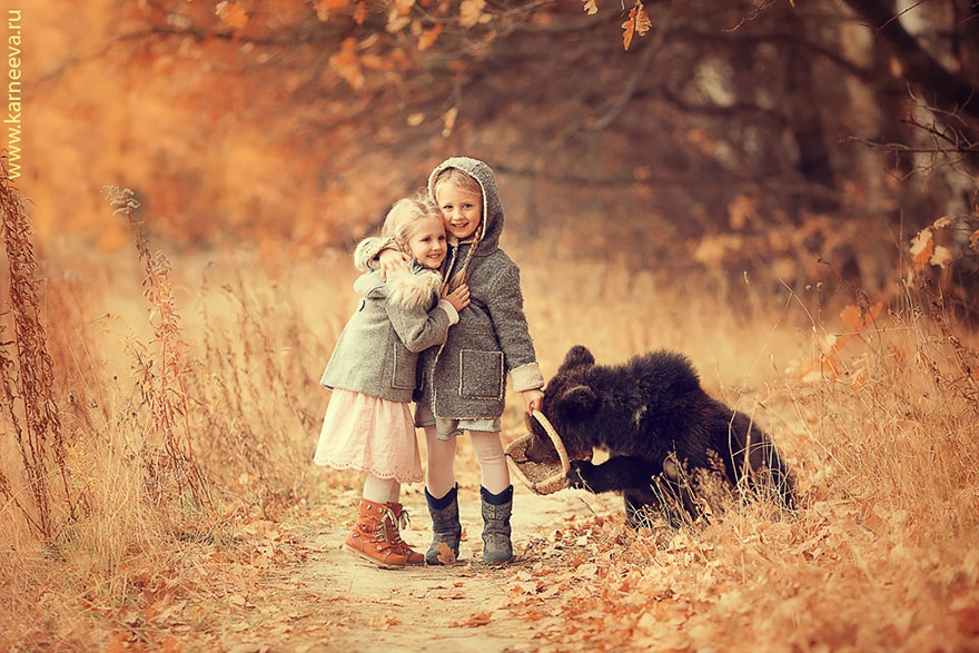 Children And Animals Cuddle In Adorable Photoshoots By Elena Karneeva