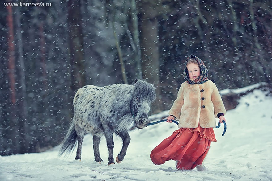 Children And Animals Cuddle In Adorable Photoshoots By Elena Karneeva