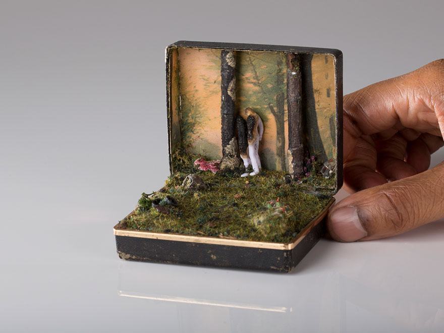 antique-ring-box-mini-diorama-talwst-8 antique-ring-box-mini-diorama-talwst-8