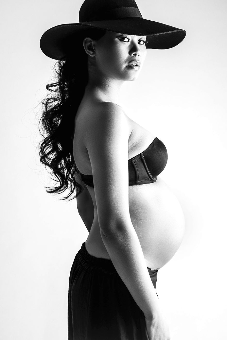 A Friend Of Mine Asked If I Wanted To Take Pics Of Her Pregnancy... A Friend Of Mine Asked If I Wanted To Take Pics Of Her Pregnancy...