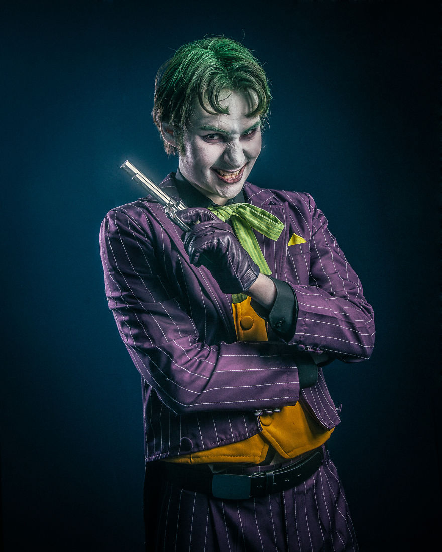 My Dream Is To Make Superhero Posters, So I Started Taking Cosplay Pictures My Dream Is To Make Superhero Posters, So I Started Taking Cosplay Pictures