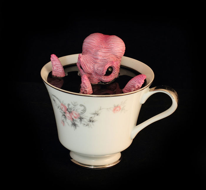 cthulhu-tentacle-octopus-teacup-michael-palmer-voodoo-delicious-4 cthulhu-tentacle-octopus-teacup-michael-palmer-voodoo-delicious-4