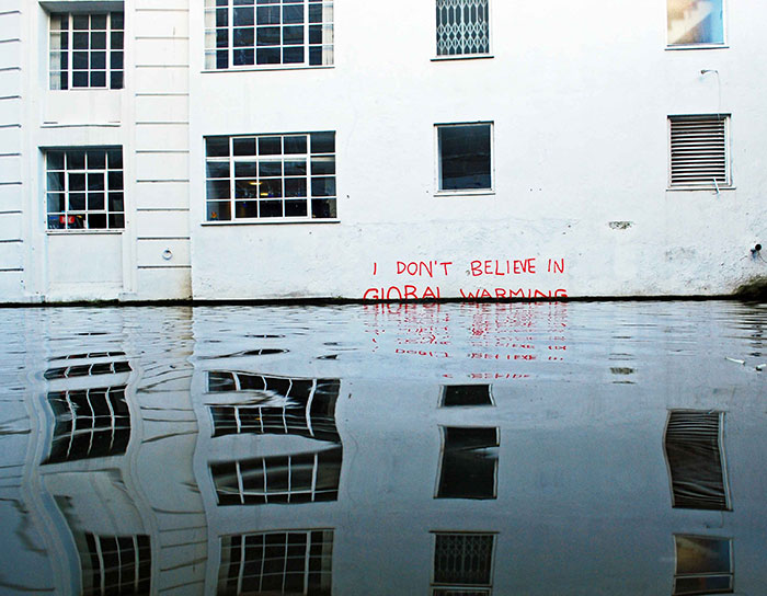 64 Powerful Street Art Pieces That Tell The Uncomfortable Truth