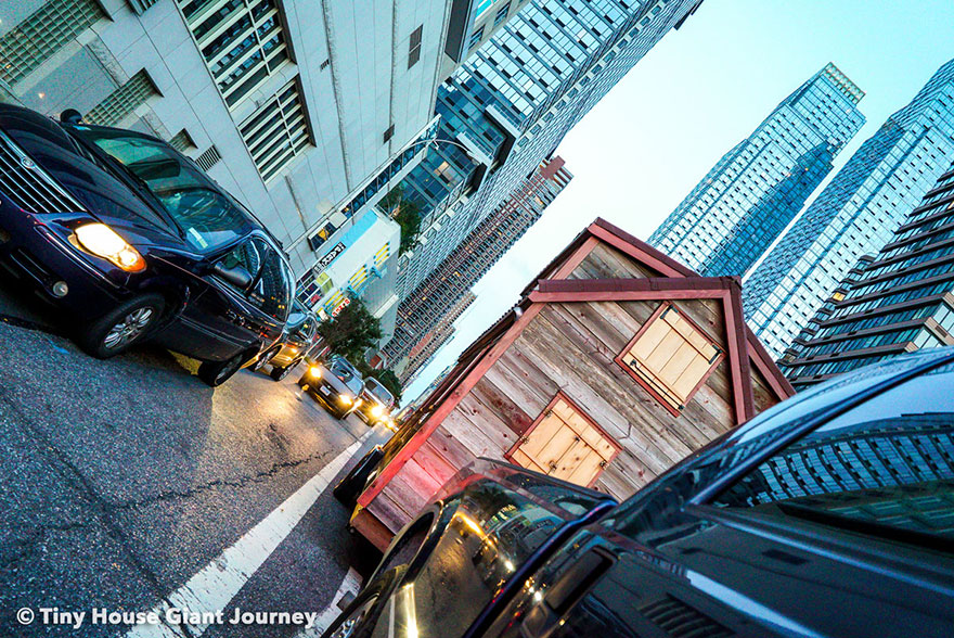 tiny-house-giant-journey-mobile-home-jenna-guillame-18 tiny-house-giant-journey-mobile-home-jenna-guillame-18