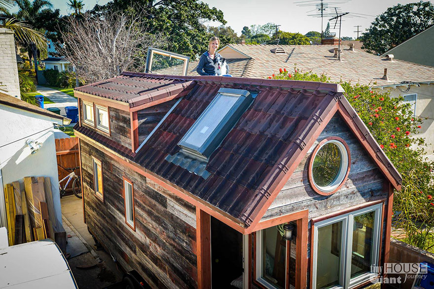 tiny-house-giant-journey-mobile-home-jenna-guillame-8 tiny-house-giant-journey-mobile-home-jenna-guillame-8