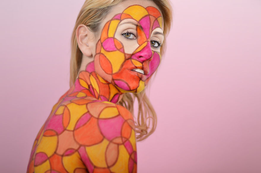 10 Meticulous Sharpie Drawings On A Human Canvas 10 Meticulous Sharpie Drawings On A Human Canvas