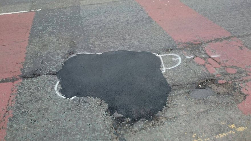 Anonymous Artist 'Wanksy' Draws Penises On UK Potholes To Make Government Fix Them Anonymous Artist 'Wanksy' Draws Penises On UK Potholes To Make Government Fix Them