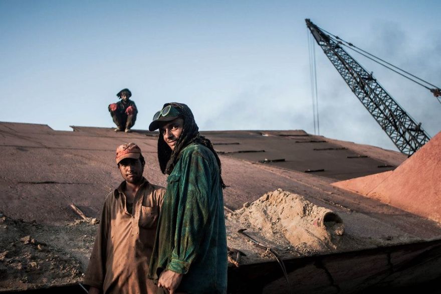 I Went To Pakistan To Photograph A Ship Breaking Yard.