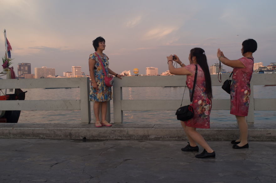 Same Same But Different: I Find 'Copy-Pasted' Objects And People In Asia Same Same But Different: I Find 'Copy-Pasted' Objects And People In Asia