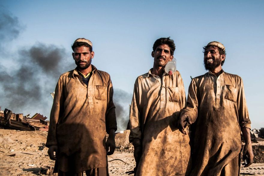 I Went To Pakistan To Photograph A Ship Breaking Yard.
