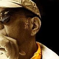 5530db7025438 avatar