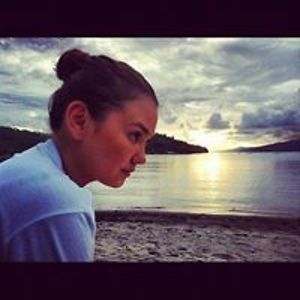 the_uncliched_ghost_writer avatar