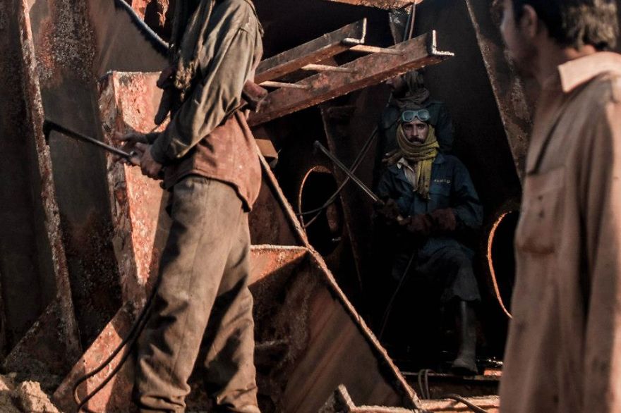 I Went To Pakistan To Photograph A Ship Breaking Yard.
