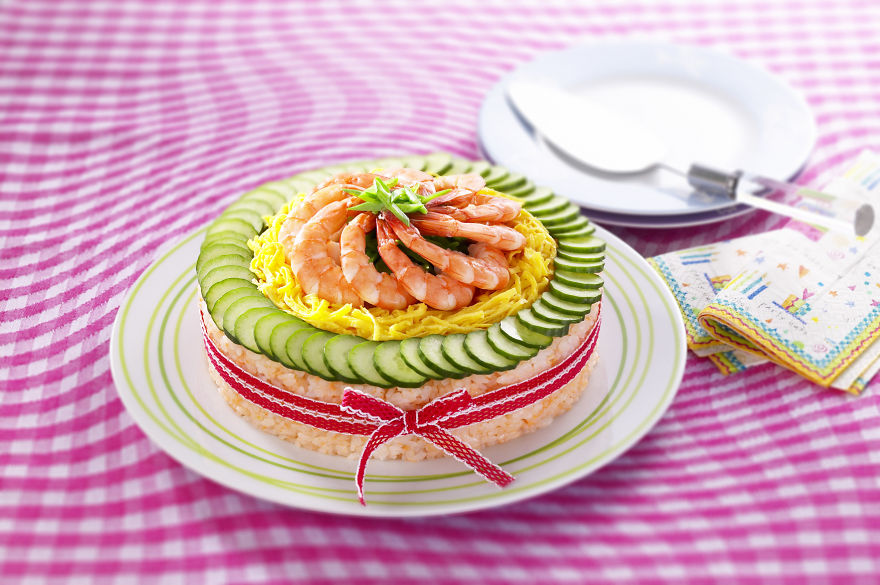 Sushi Cakes: Easy To Make And Fun To Eat Sushi Cakes: Easy To Make And Fun To Eat