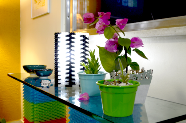 These Fun Reusable Bottle Caps Can Be Used Just Like LEGO Bricks These Fun Reusable Bottle Caps Can Be Used Just Like LEGO Bricks