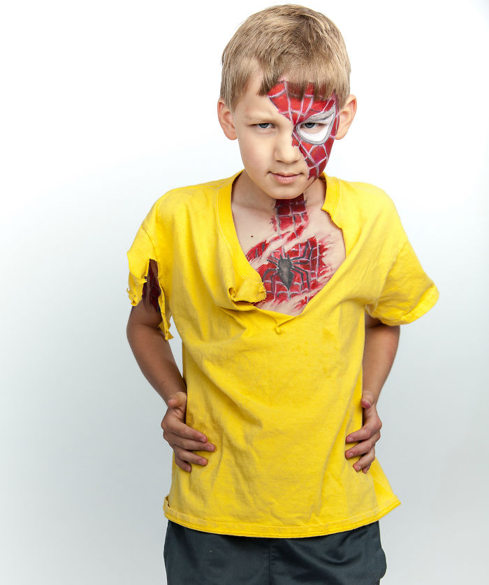 Canvas Of Cancer: Body Paint Book Of Cancer Survivors