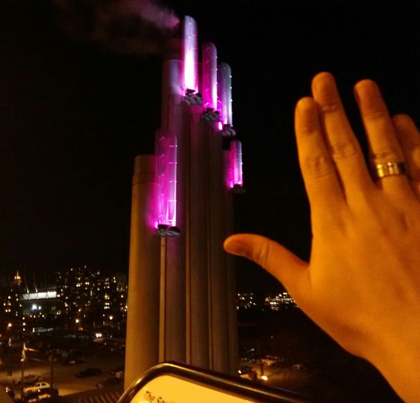 Heating Station Looks Like It's Admiring Its Nail Polish