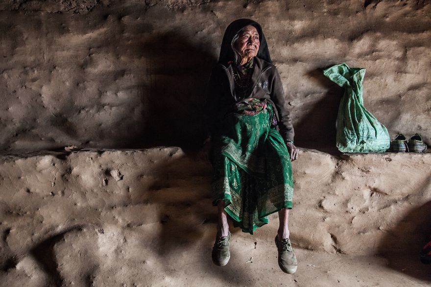 I'm Helping Nepal By Selling My Photos Of The Himalayas And Donating The Money I'm Helping Nepal By Selling My Photos Of The Himalayas And Donating The Money