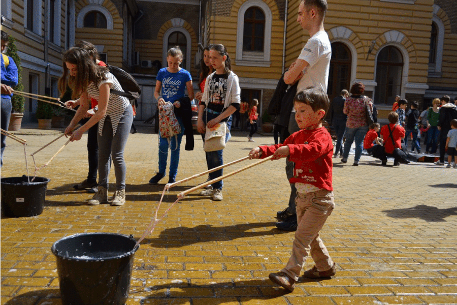 Saturday Of Experiments - View The World From A Different Perspective