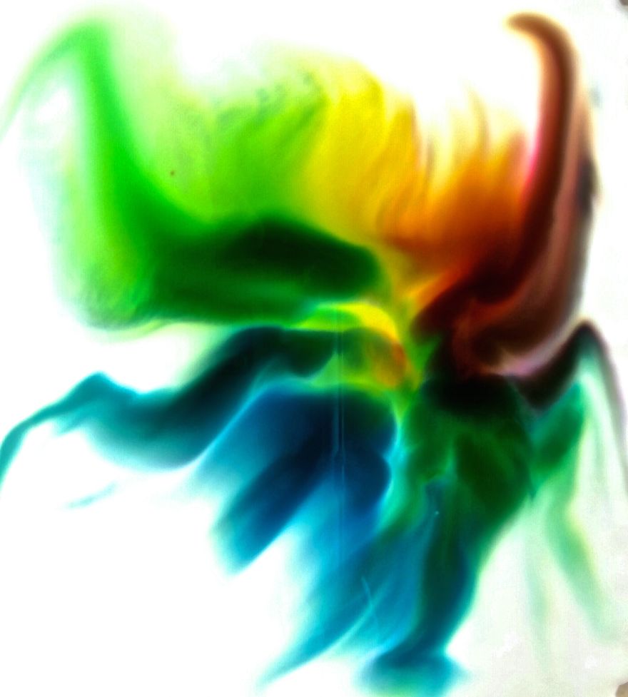 The Milky Way: Artist Creates Psychedelic Prints Using Milk