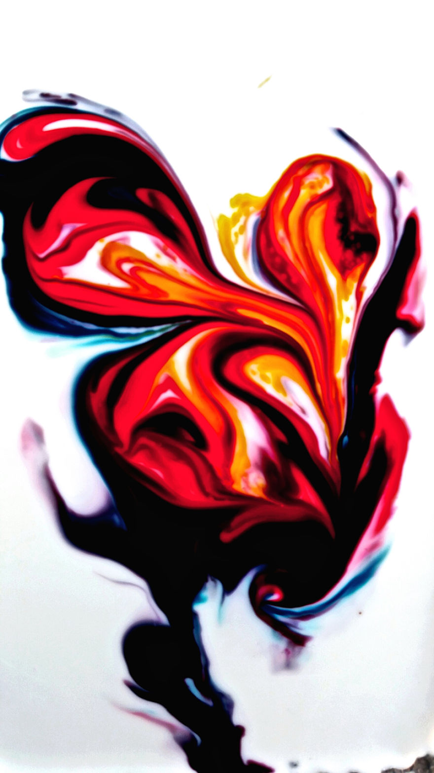 The Milky Way: Artist Creates Psychedelic Prints Using Milk