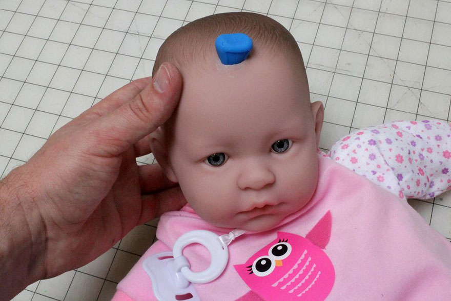 baby-flask-public-drinking-mike-warren-5 baby-flask-public-drinking-mike-warren-5