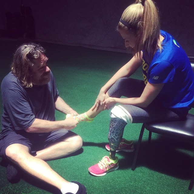 boston-bombing-rebekah-gregory-survivor-runs-marathon-3 boston-bombing-rebekah-gregory-survivor-runs-marathon-3