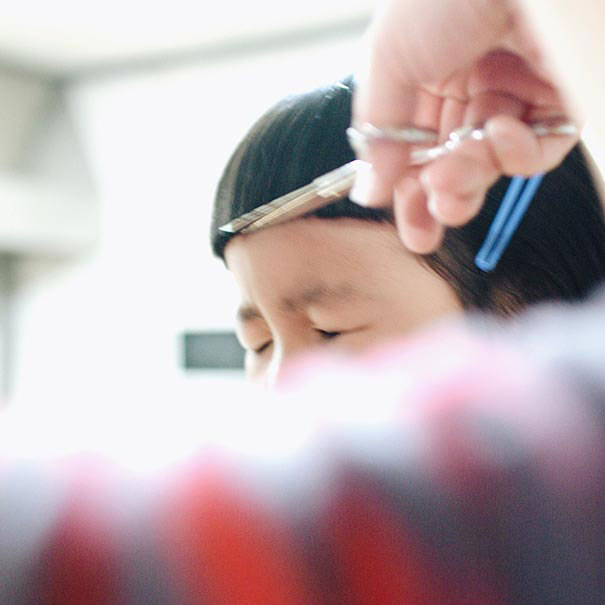 childhood-twin-sisters-family-pictures-sunmoooon-akira-oozawa-5