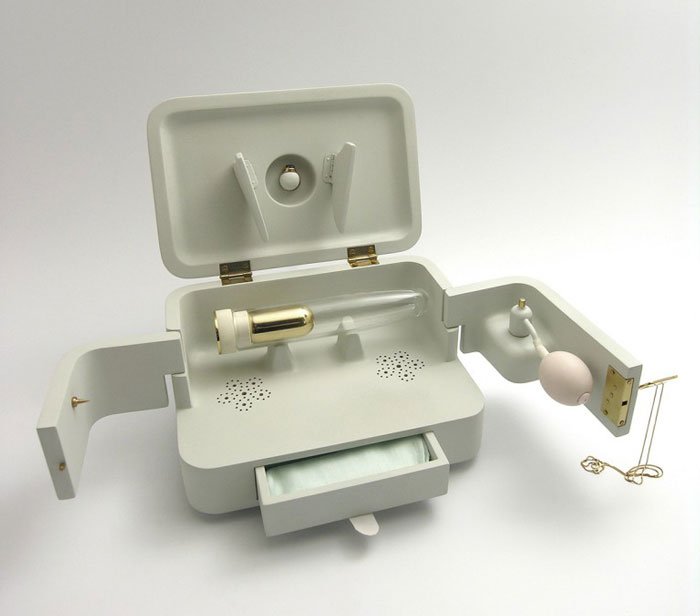 cremation-ashe-dildo-21-grams-mark-sturkenboom-6 cremation-ashe-dildo-21-grams-mark-sturkenboom-6