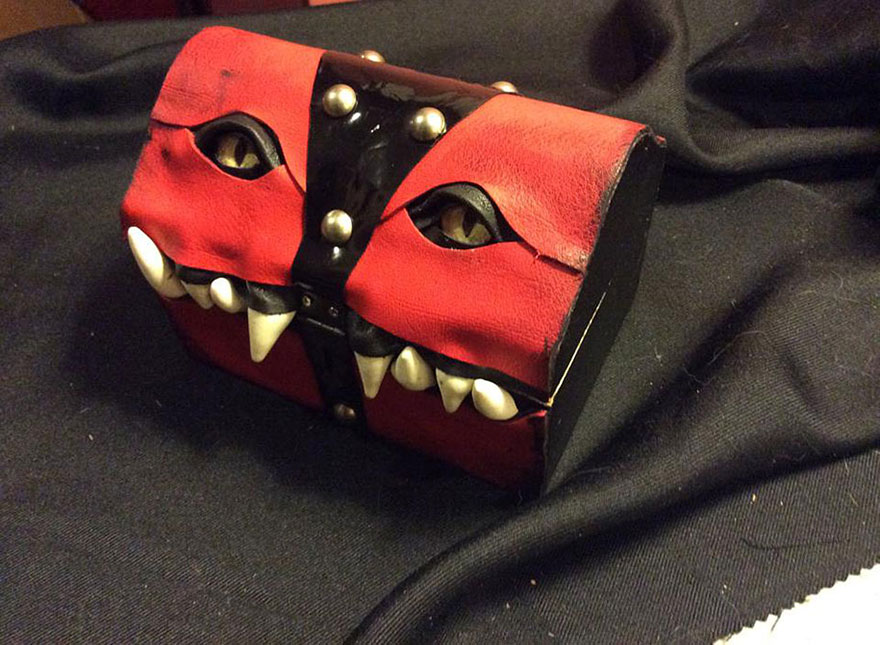 fantasy-monster-boxes-leather-fine-line-workshop-mellie-z-12