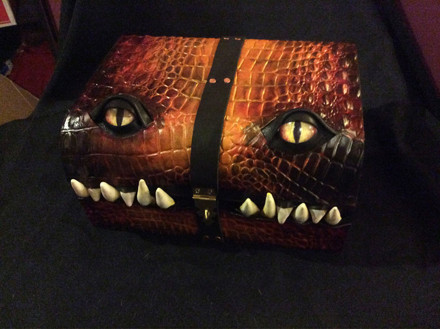 fantasy-monster-boxes-leather-fine-line-workshop-mellie-z19 fantasy-monster-boxes-leather-fine-line-workshop-mellie-z19