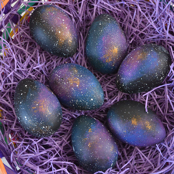 how-to-make-galaxy-easter-eggs-dreamalittlebigger-1