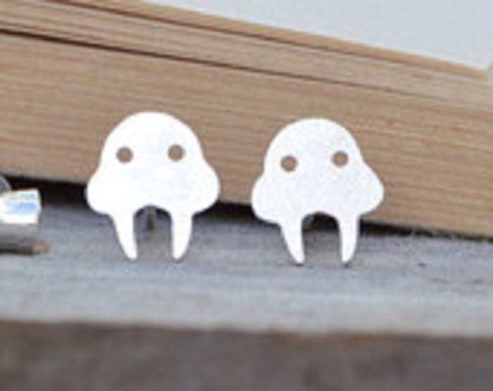 Walrus Studs