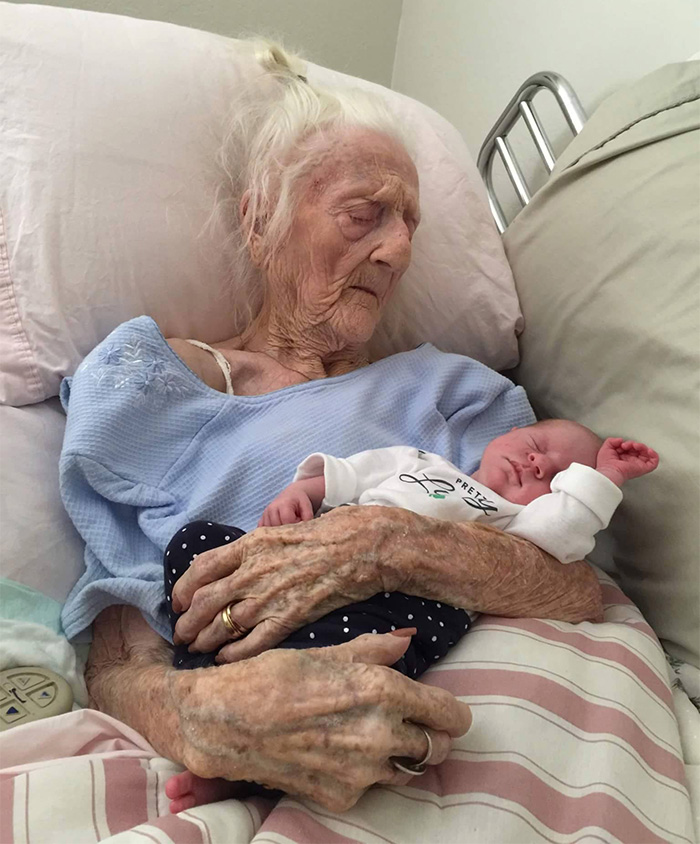 101-Year-Old Meets Newborn Great-Granddaughter Before Dying Days Later