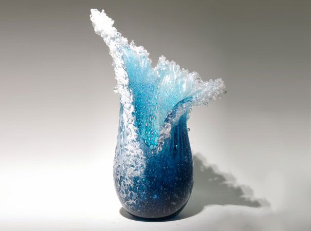 ocean-wave-vases-desomma-blaker-1 ocean-wave-vases-desomma-blaker-1