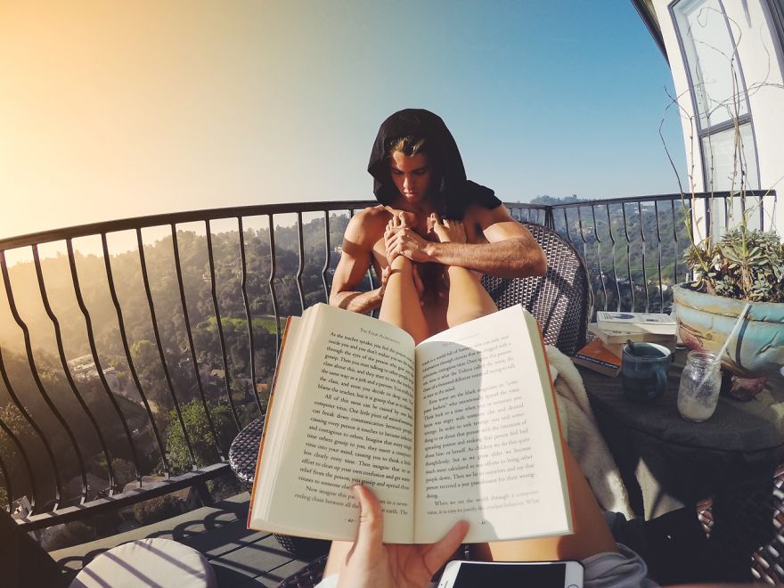 photographer-model-surfer-couple-travels-world-jay-alvarrez-alexis-ren-15 photographer-model-surfer-couple-travels-world-jay-alvarrez-alexis-ren-15