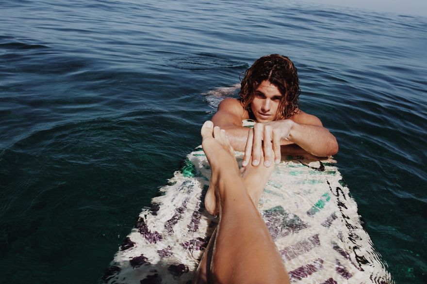 photographer-model-surfer-couple-travels-world-jay-alvarrez-alexis-ren-9 photographer-model-surfer-couple-travels-world-jay-alvarrez-alexis-ren-9