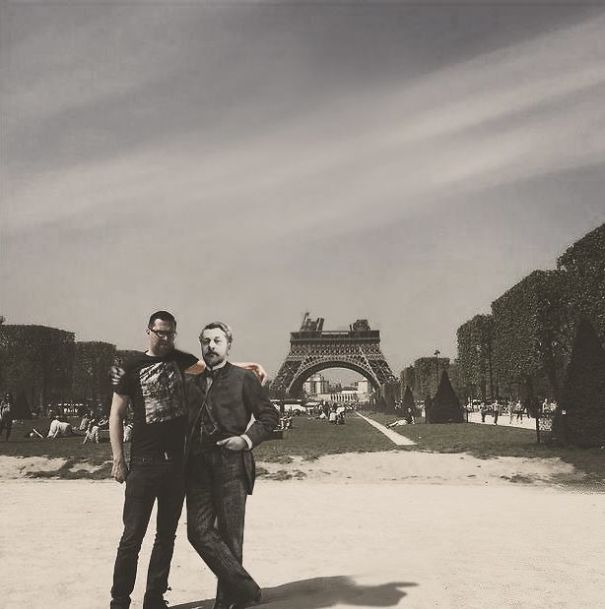 photoshop-eiffel-tower-tourist-photo-sid-frisjes-12 photoshop-eiffel-tower-tourist-photo-sid-frisjes-12