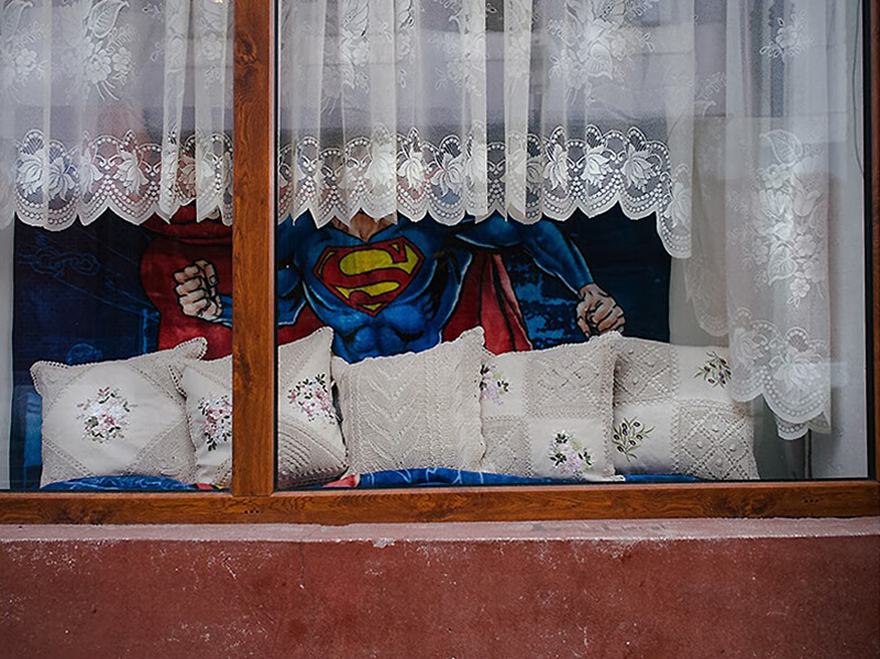 romania-villages-funny-photography-hajdu-tamas-33 romania-villages-funny-photography-hajdu-tamas-33