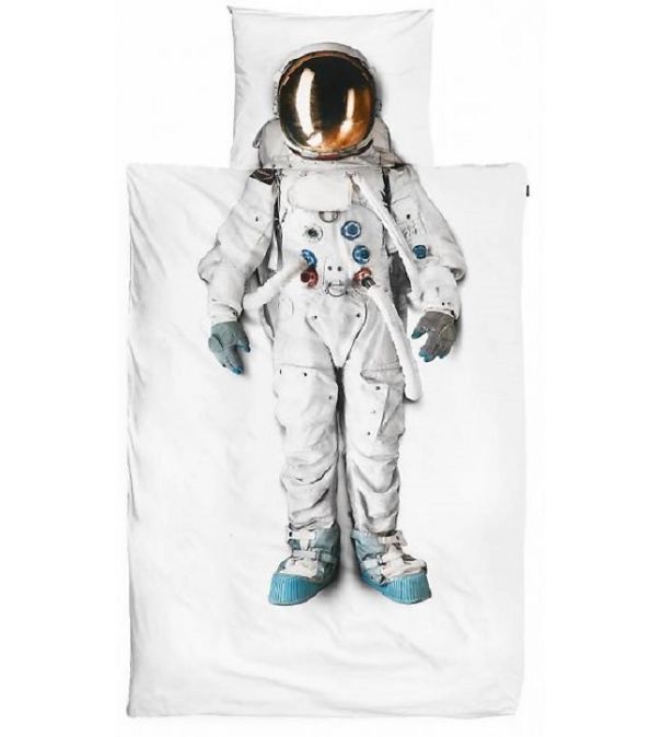 Astrnout Bedsheet