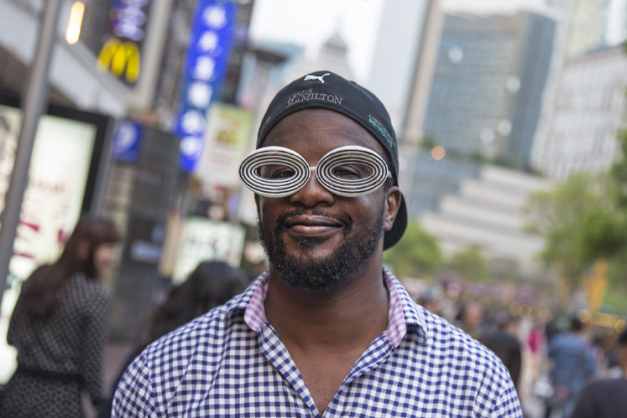 Iranian Artist Takes Bizarre Eyeware Into The Streets Of Shanghai Iranian Artist Takes Bizarre Eyeware Into The Streets Of Shanghai