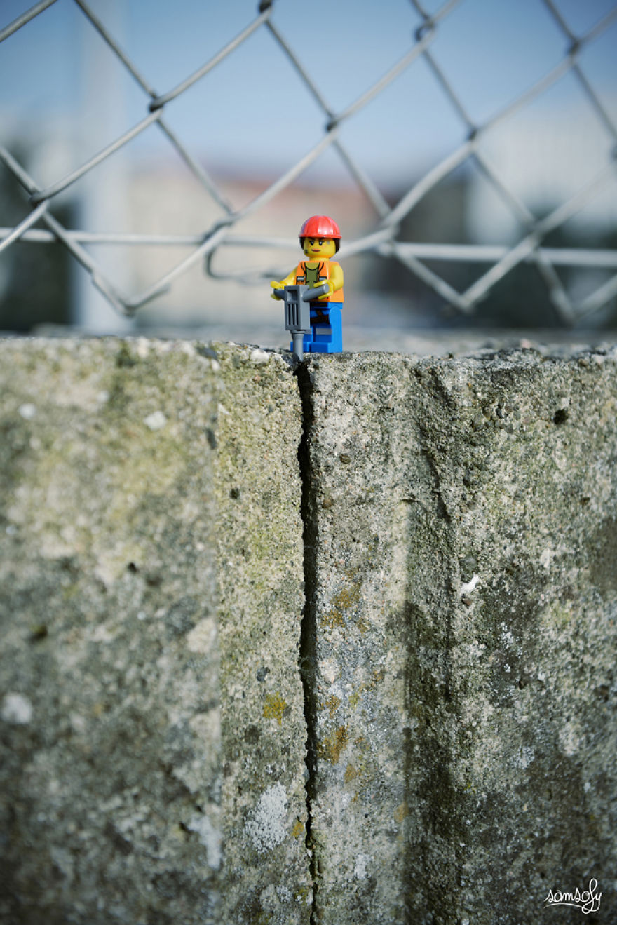 Miniature LEGO Adventures That I Create In My Spare Time