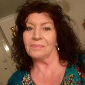 Shirley_Tarres avatar