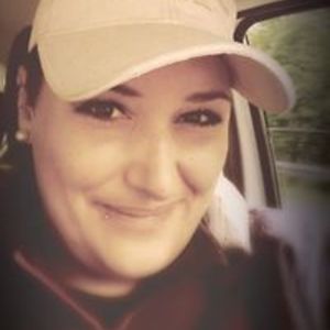 bine_luna_queeny_fly avatar