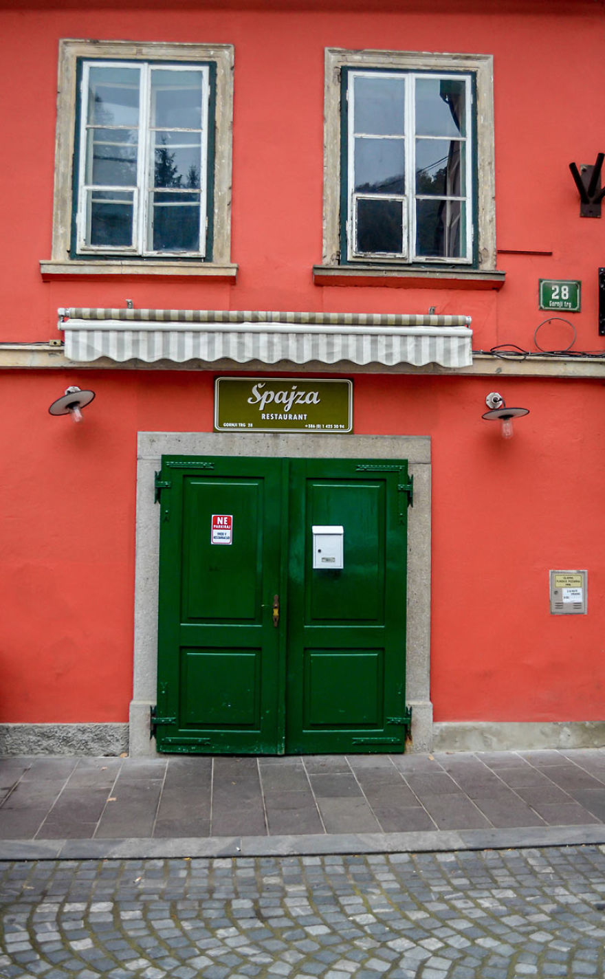 A Photographer Who Clicked 2500 Pictures Of Windows And Doors Of Europe Across 13 Cities A Photographer Who Clicked 2500 Pictures Of Windows And Doors Of Europe Across 13 Cities