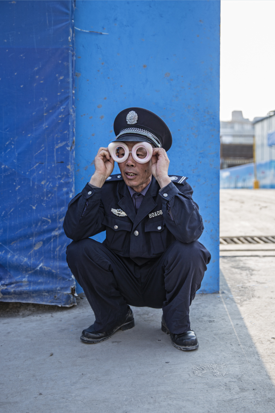 Iranian Artist Takes Bizarre Eyeware Into The Streets Of Shanghai Iranian Artist Takes Bizarre Eyeware Into The Streets Of Shanghai