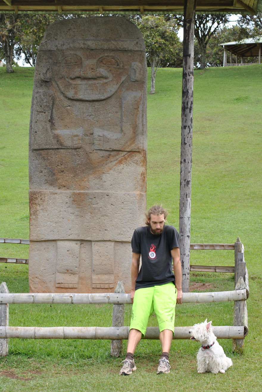 I'm Cycling 26,000 Km Around The World With My Blind Dog Tulku