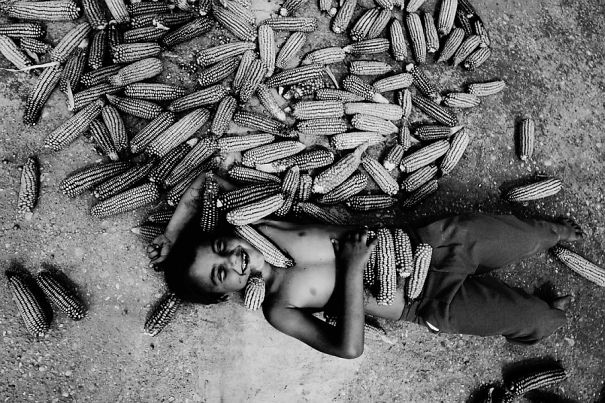 I Photograph My 5-Year-Old Cousin In A Small Romanian Village